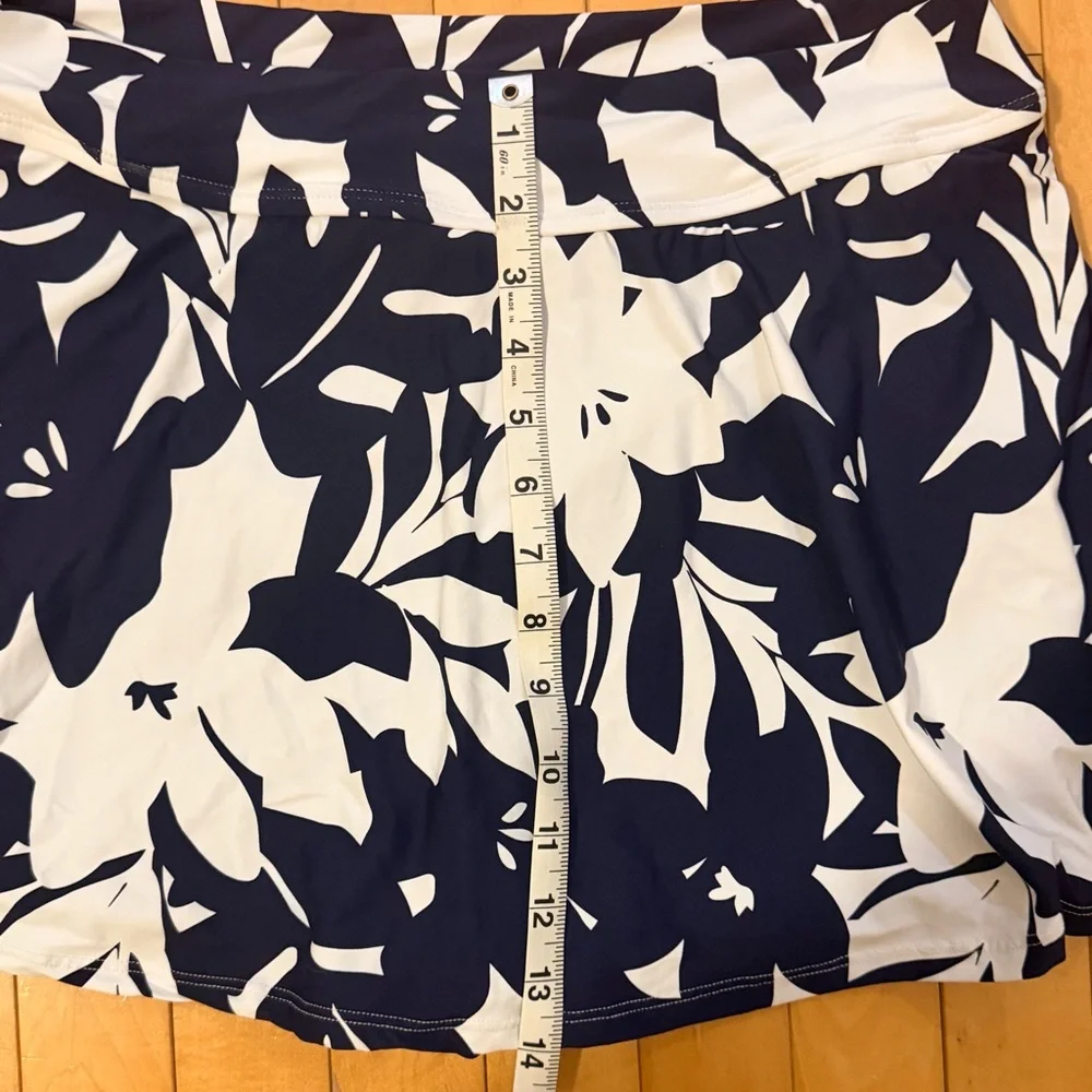 Anne Cole Navy and White Hidden Pockets Floral Swim Skirt - Picture 3 of 10
